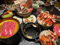 -花潮料理艺食馆(成都万象城店)