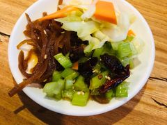 -小放牛炒菜馆(军校店)