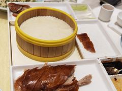 -良友·海鲜青岛菜·海肠捞饭(五四广场店)