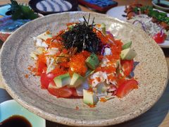 牛油果鱼籽沙拉-鸭川食堂·鳗丼(鼓楼店)