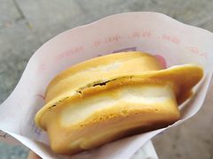 刚刚出锅的车轮饼-台湾味正点车轮饼可丽饼(南禅寺店)