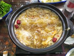 -阿鹏故事云南野生菌火锅(人民路店)