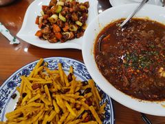 -椒香川流不息川菜馆(二七北路店)