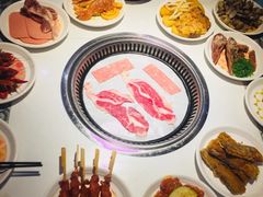-钱小奴创意自助餐厅·山野黑猪肉畅吃(苏州昆山招商花园城店)