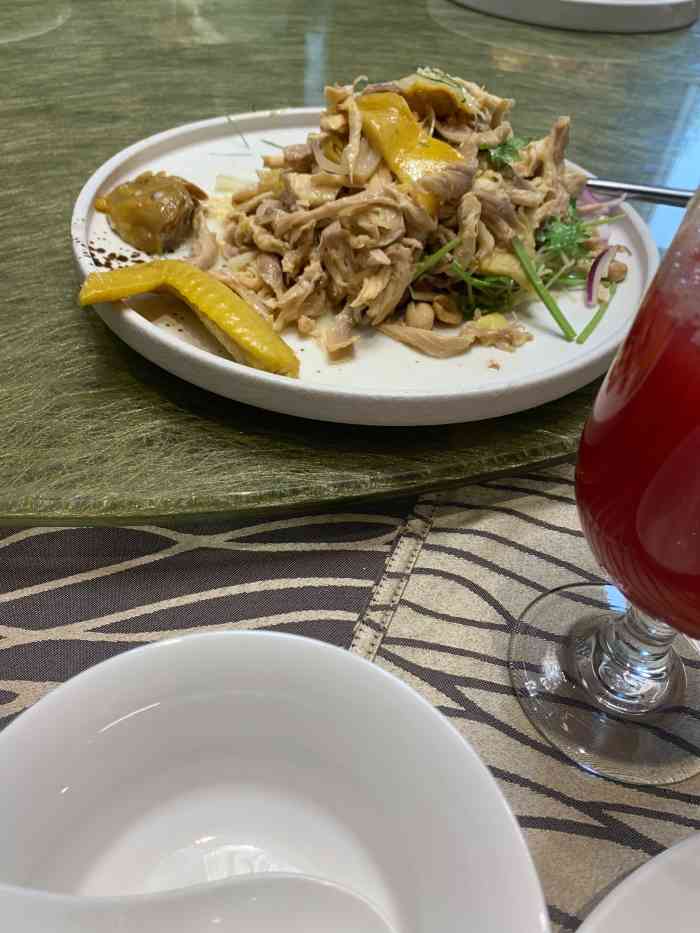 湘粤食府(北苑大酒店"家离这个酒店很近,知道这家餐厅最近在做推.