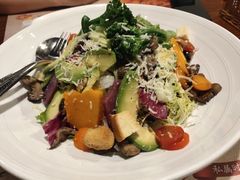 牛油果鸡肉沙拉-斯比特花园西餐厅(大丸百货店)