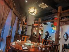 -万重锦·人文川菜馆(骡马市店)