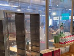 -老乡鸡(上海白玉兰广场店)