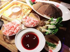 鸳鸯锅-九鼎轩脆毛肚火锅(徐州苏宁店)