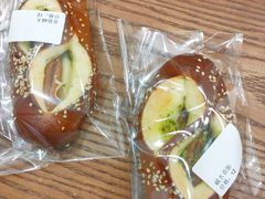 -雀食面包店(钟楼店)
