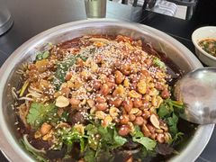 -周良天山牛杂城(天山路总店)