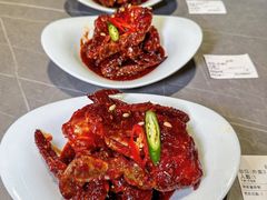 -草家酱蟹炭火烤肉店(珲春南路二店)