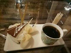 -岸岛咖啡休闲小聚餐厅(绿地美乐城店)
