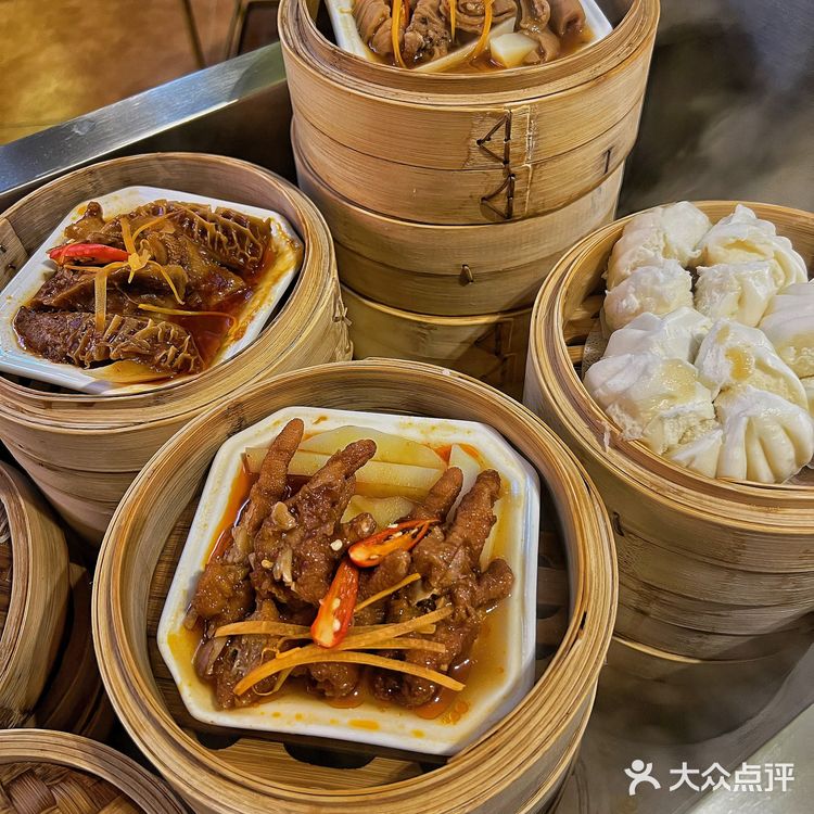 火锅店老板又在搞事情!粤式点心甜品和川味火锅混搭意外的好吃