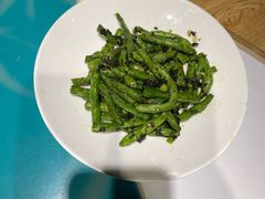 -嫩芽 ·地道重庆菜(十八梯露台夜景店)