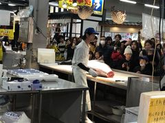 -海鮮寿司とれとれ市場