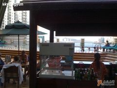 -香港都会海逸酒店