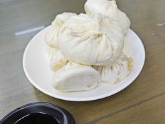 三鲜猪肉包-四平包子铺