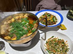 -香山湖家家宴(中山陵店)