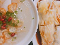 荔湾艇仔粥-卓粤拉肠(红庙店)
