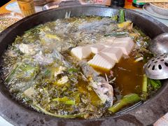 -谭记石锅鱼府(三道堰店)