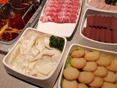 -海底捞火锅(新松江路店)