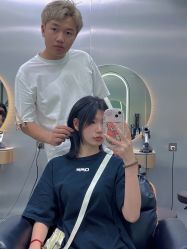 -Tloml salon