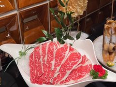 -鲜入唯煮·港式海鲜牛肉火锅(金宝街店)