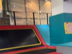 -嗨马乐动室内潮玩运动·团建·轰趴·桌游(南丰汇店)