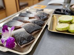 -围炉肉舍丹东海鲜烤肉·烤活鳗(步行街店)