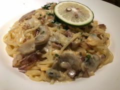 -玛格萝妮比萨屋(陆家浜路店)