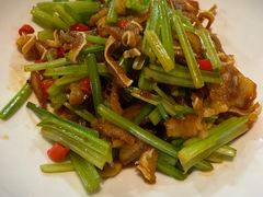 -董厨煨汤馆(车站路店)