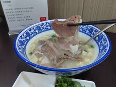 -丰登陕西水盆牛羊肉·泡馍