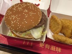 -麦当劳(金狮广场店)