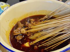 -拈签一笑黄牛肉辣卤串串