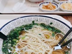 -陇兴楼兰州拉面(西安咸阳国际机场店)