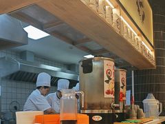 -馋三尺蟹粉小笼(人民广场店)