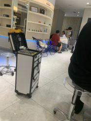 -PE SALON