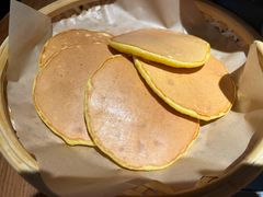 -吃饭皇帝大土家民族菜(荟聚店)
