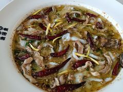 老坛脆肚酸菜鱼-渔语鱼新川菜Bistro(万象天地店)