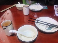 -窄巷子陕菜馆·地道陕西菜(粉巷店)
