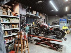 -摩道团机车工坊 摩托车维修 精洗店