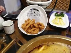 -小天鹅火锅·一线江景洪鼎旗舰店(洪崖洞店)