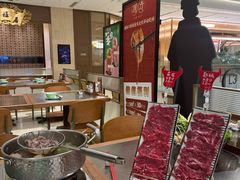 -潮界(LU·ONE凯德晶萃广场店)