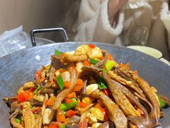 -乡里人家家常菜馆(营盘路店)