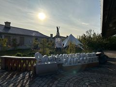 -哈拉新村
