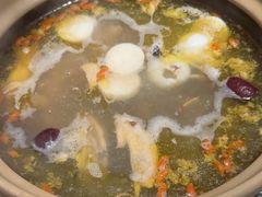 -邹开喜·炭炉鸡煲·海鲜火锅(虹口足球场店)