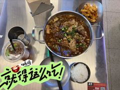 -蓉三少冒烤鸭·四川小吃集(北京首店)