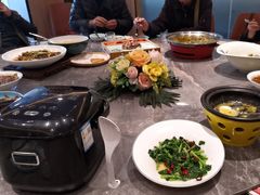 -有红鸡毛店·川菜(建设路店)