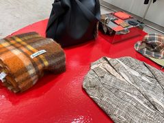 -Acne Studios(芮欧百货店)